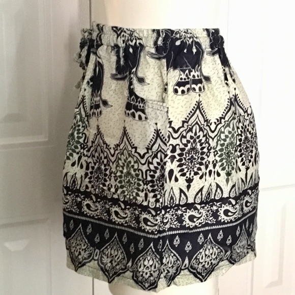 Boho elephant paisley rayon high waisted shorts - LAST PAIR! NIB - Picture 6 of 7